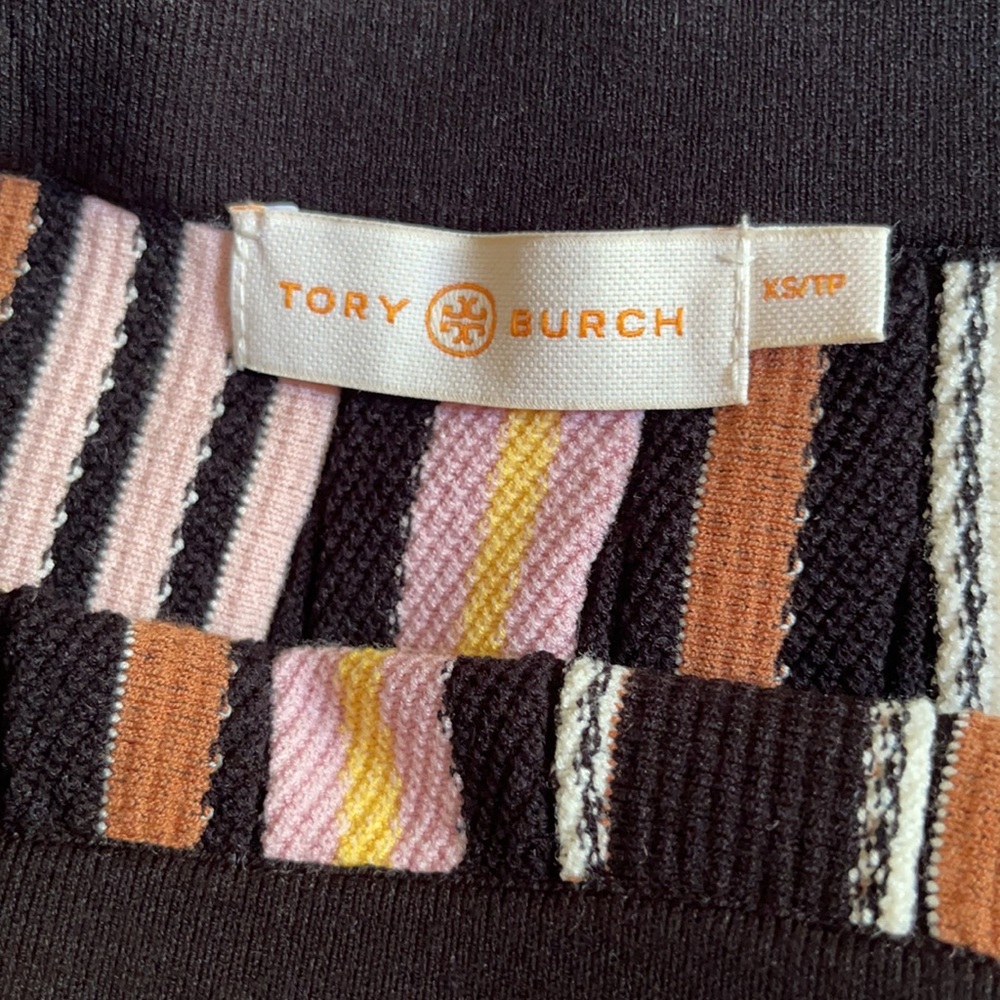 Tory Burch XS pleated skirt with belt